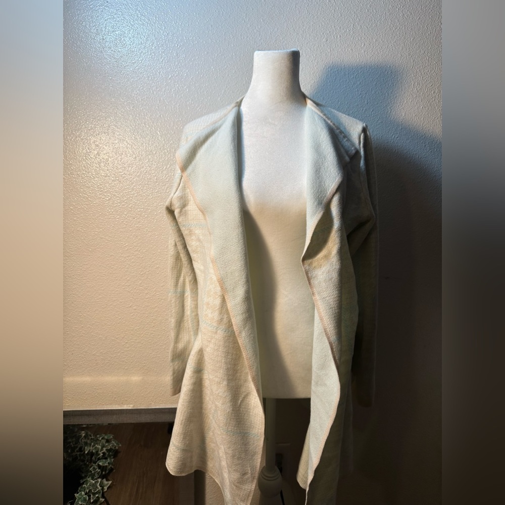 Anne Klein Stripe Open Cardigan
Cream size large - Picture 13 of 16